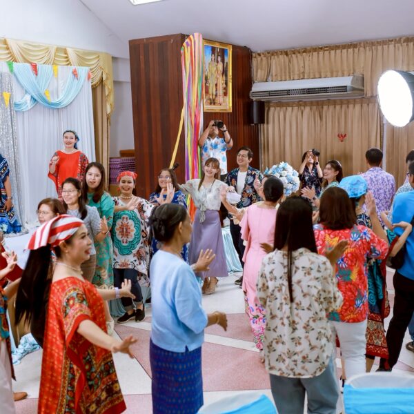 LINE_ALBUM_งานเกษียณ อ.ชาลี_250922_20